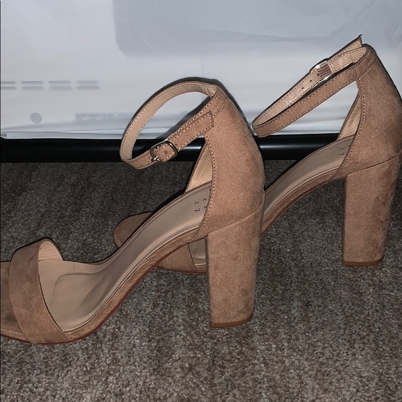 Heels - Picture 2 of 2